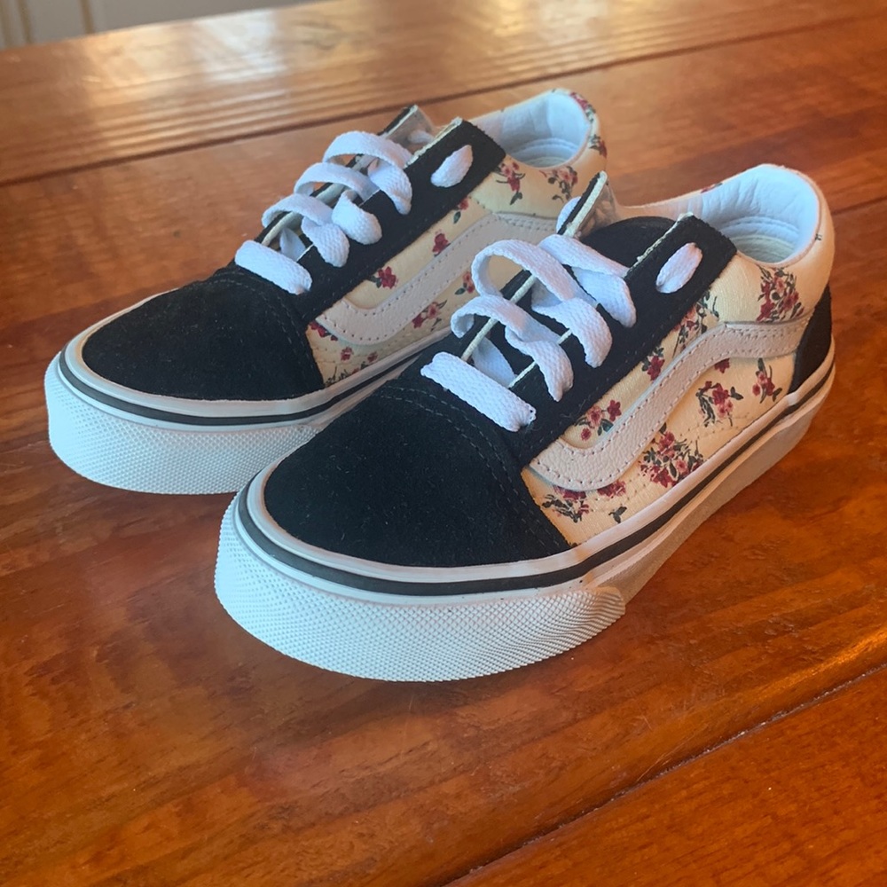 Girls  Vans